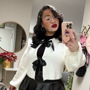 Chic White Cardigan with Black Ribbon Details